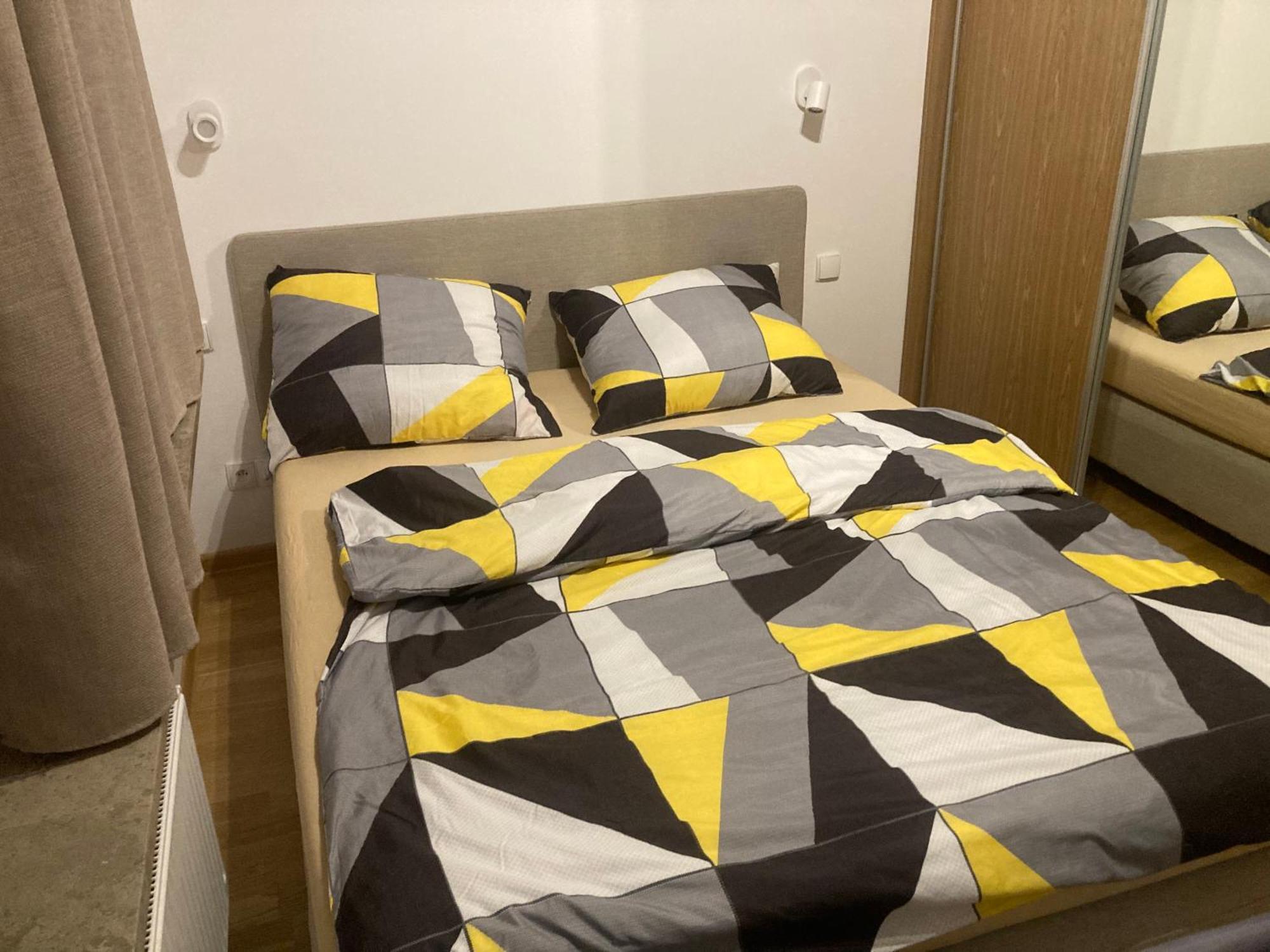 Przestronny Apartament Na Dolnej Варшава Экстерьер фото